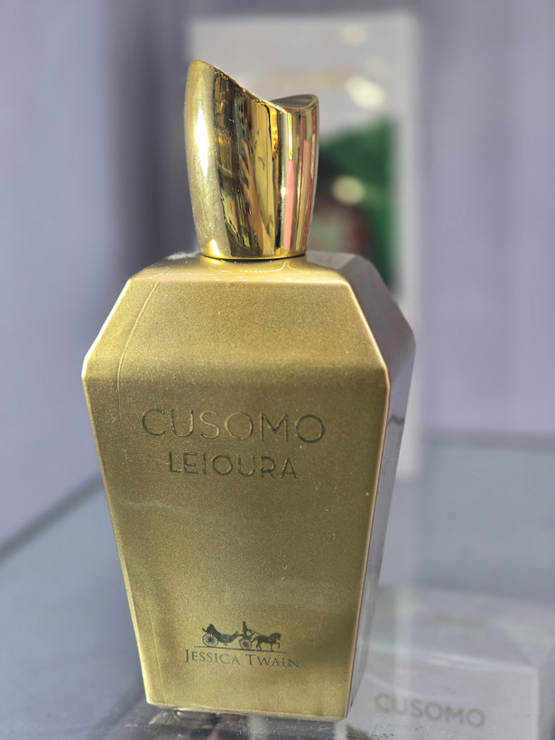 عطر کوزومو لیورا - جسیکا تویین